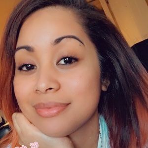 Meet your Posher, Relina